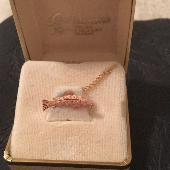 Vintage Other - Vintage 10K rose gold fish tie tack